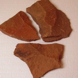 Песчаник красный Дракон 15-35 мм.