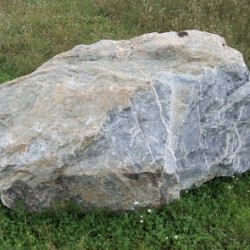 Песчаник валун 1500-3000 мм.